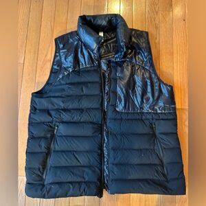 lululemon athletica Black Quilted Puffer Vest size 12